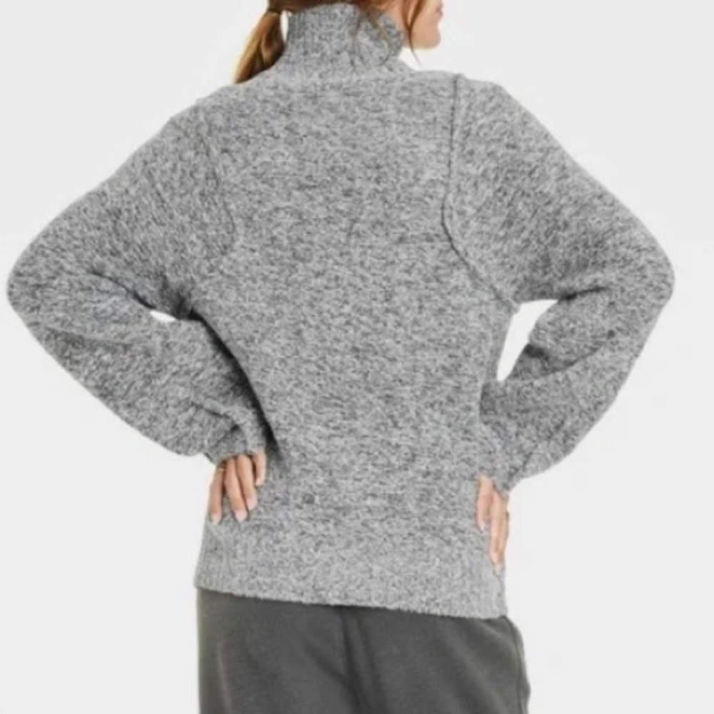 NEW PLUS SIZE Universal Thread Sweater - Picture 2 of 3